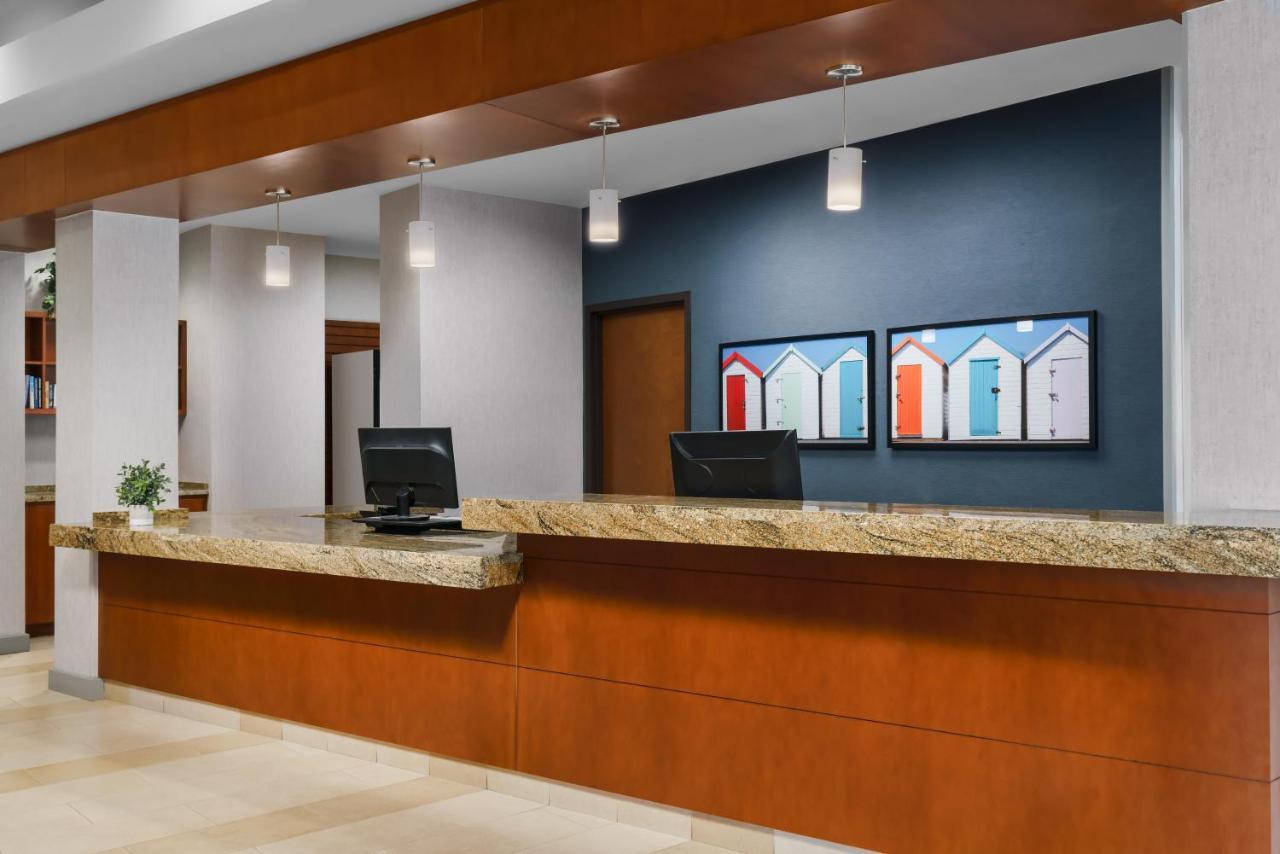 Hyatt House Fort Lauderdale Airport/Cruise Port Dania Beach Exterior photo