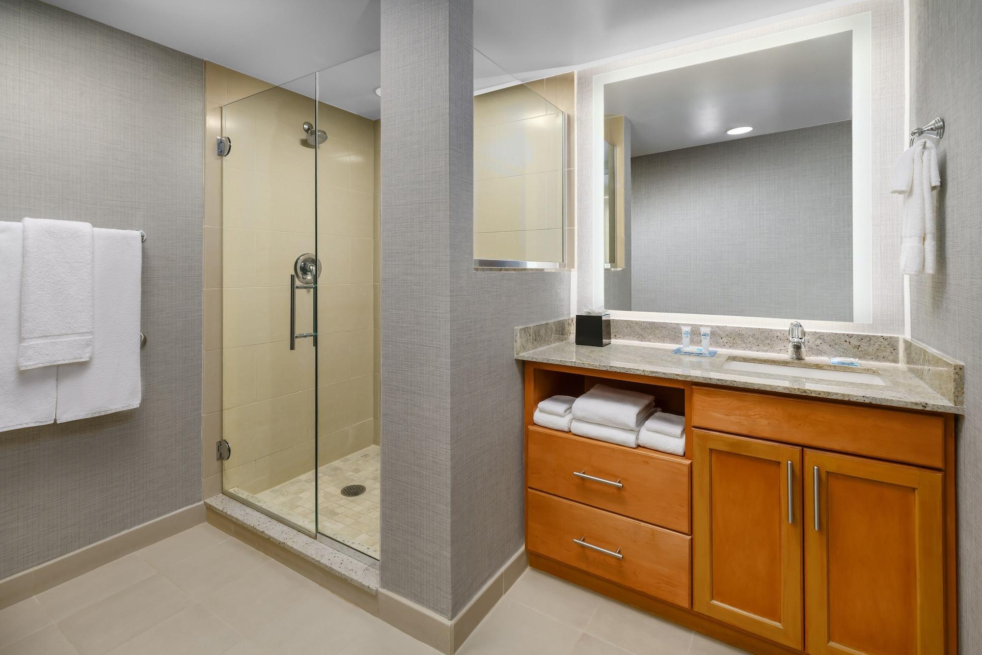 Hyatt House Fort Lauderdale Airport/Cruise Port Dania Beach Exterior photo