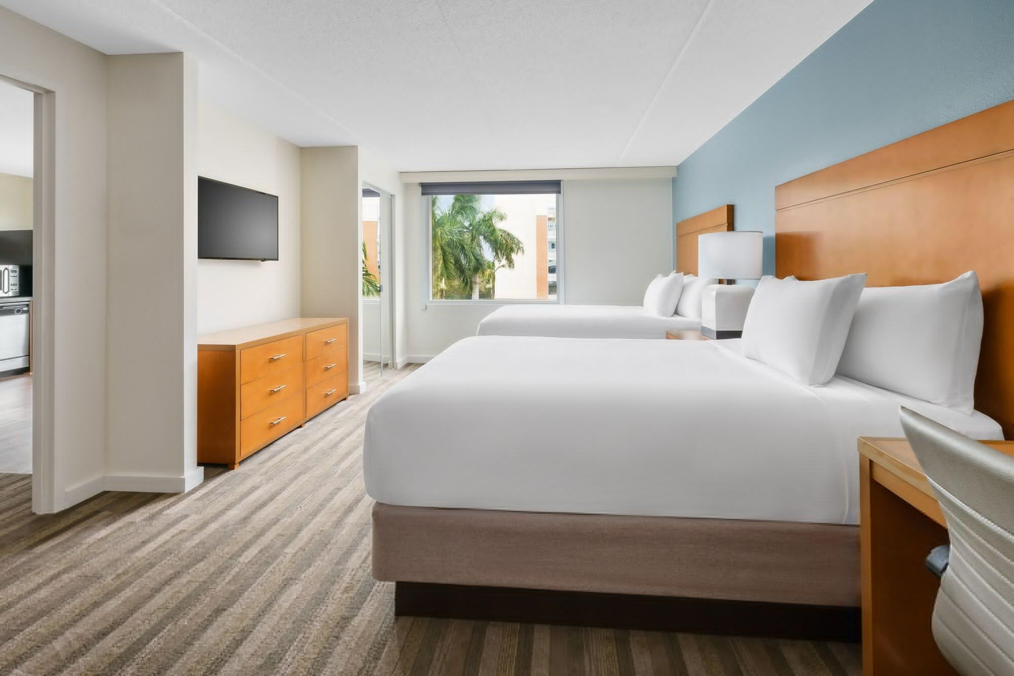 Hyatt House Fort Lauderdale Airport/Cruise Port Dania Beach Exterior photo
