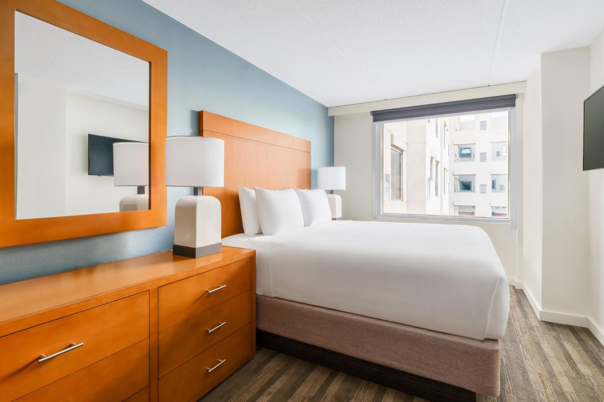Hyatt House Fort Lauderdale Airport/Cruise Port Dania Beach Exterior photo