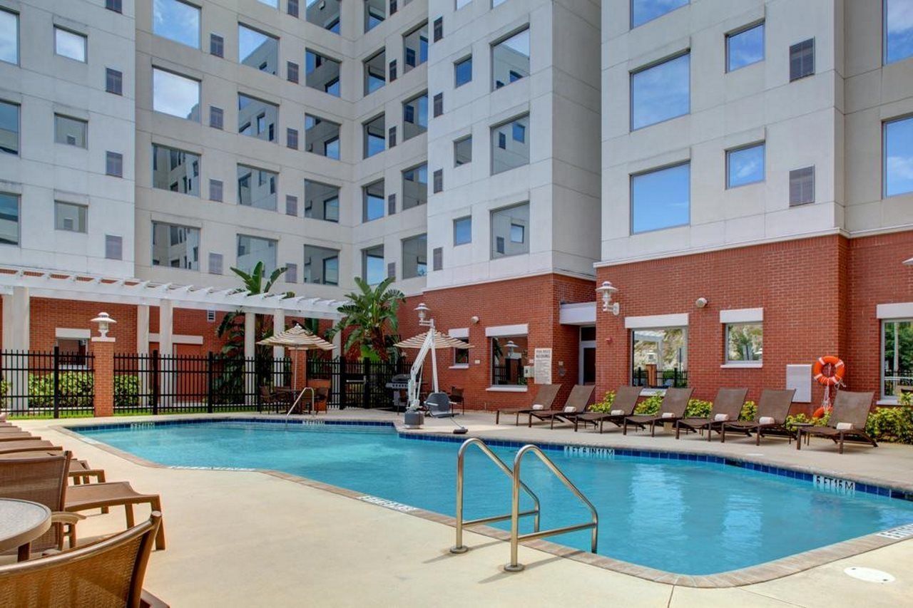 Hyatt House Fort Lauderdale Airport/Cruise Port Dania Beach Exterior photo